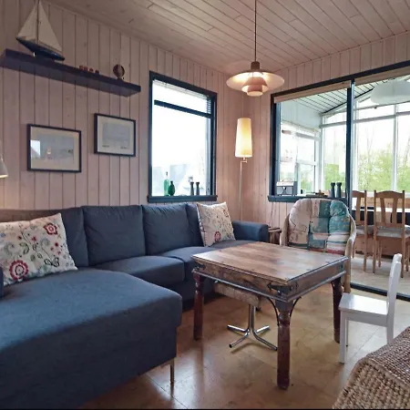 Two-bedroom Holiday In Juelsminde * Sonderby (Midtjylland)