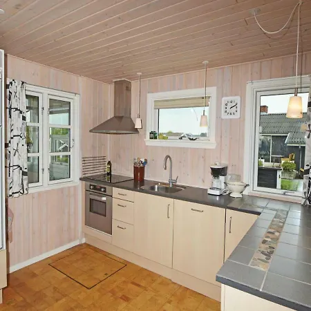 펜션 Two-bedroom Holiday In Juelsminde Sonderby (Midtjylland)